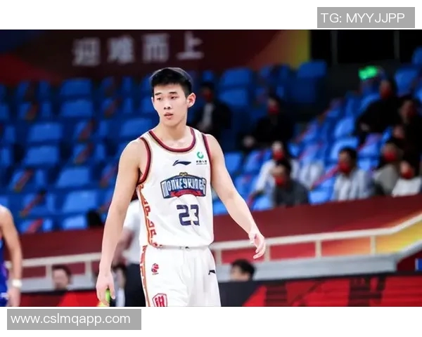 林葳首秀表现稳健俄勒冈大学篮球队社媒盛赞其10分4助的出色发挥