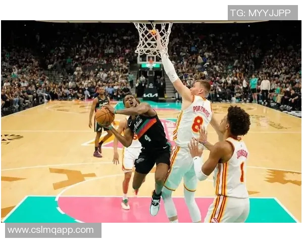 太阳队第三节发力净胜马刺13分成功反超6分迎接决胜时刻